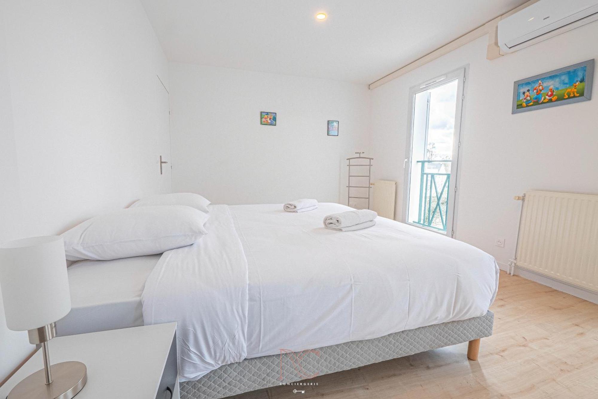*Disneyland-Paris* 9 Pers, 2 Parkings, Wifi, Ac 蒙泰夫兰 外观 照片